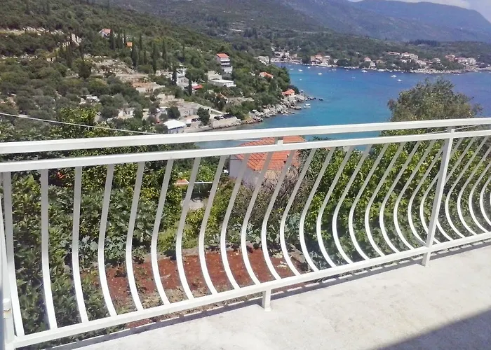 公寓 Mara 莫鲁纳特